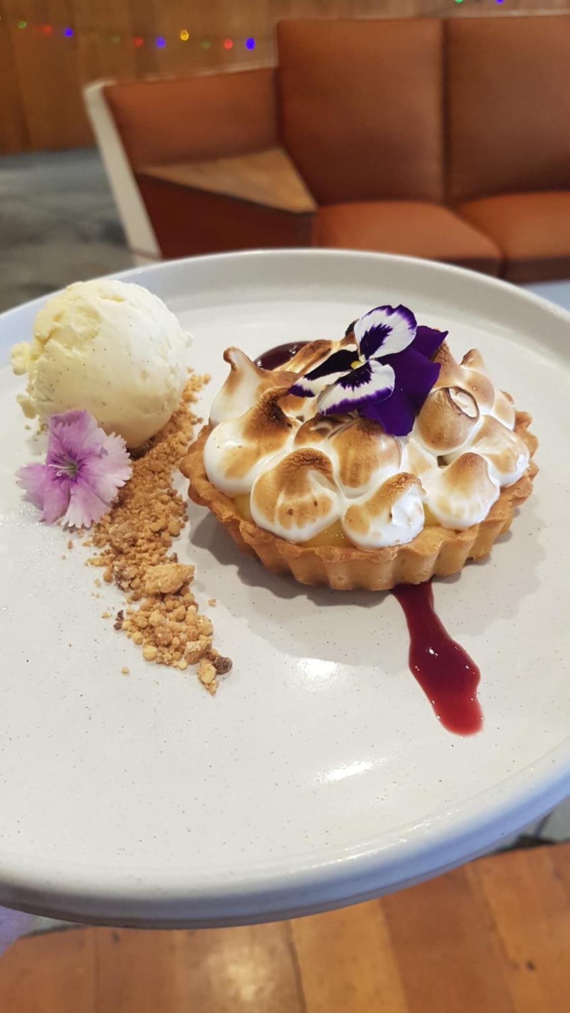 Talisman Hotel & Restaurant กาติกาติ ภายนอก รูปภาพ